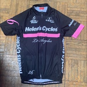 Brand new without tags cycling top water pockets